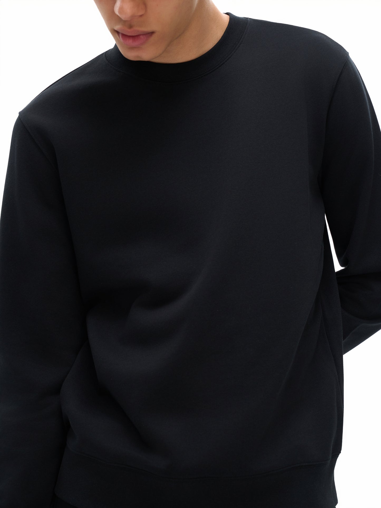 Essential Heavyweight Crewneck Sweatshirt